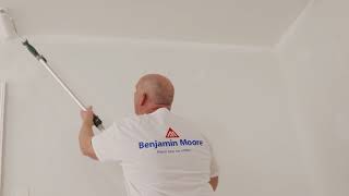 Comment Peindre un Plafond  Benjamin Moore [upl. by Ettezel]